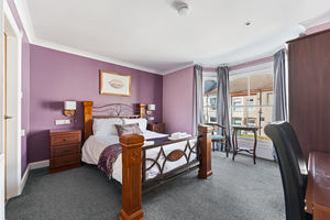 Photo 27- click for photo gallery